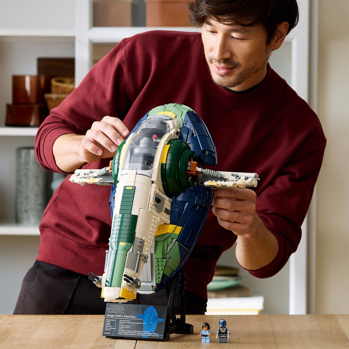 LEGO Star Wars Jango Fett's Firespray-Class Starship 75409