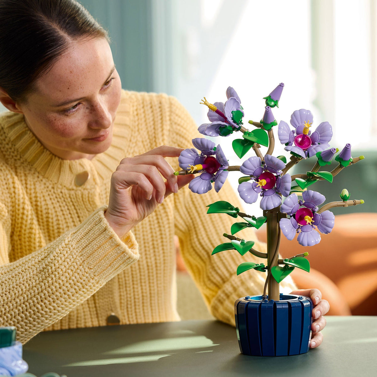 LEGO Botanicals Hibiscus Flower 10372