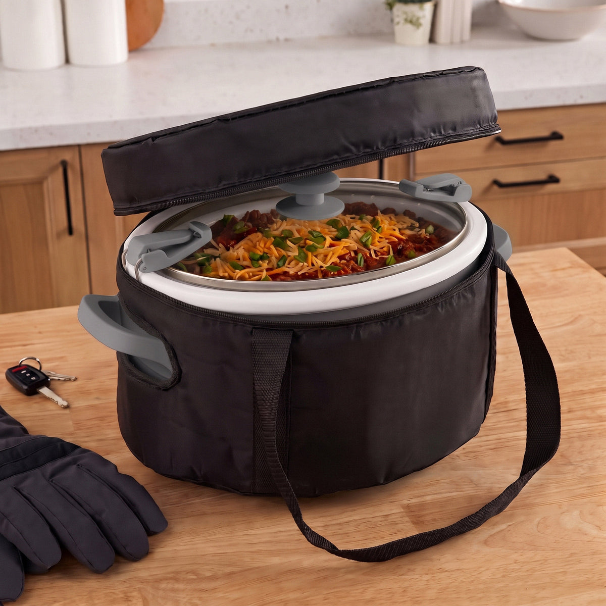 Crock-Pot Design Series 6.63 L Programmable Slow Cooker with Travel Bag