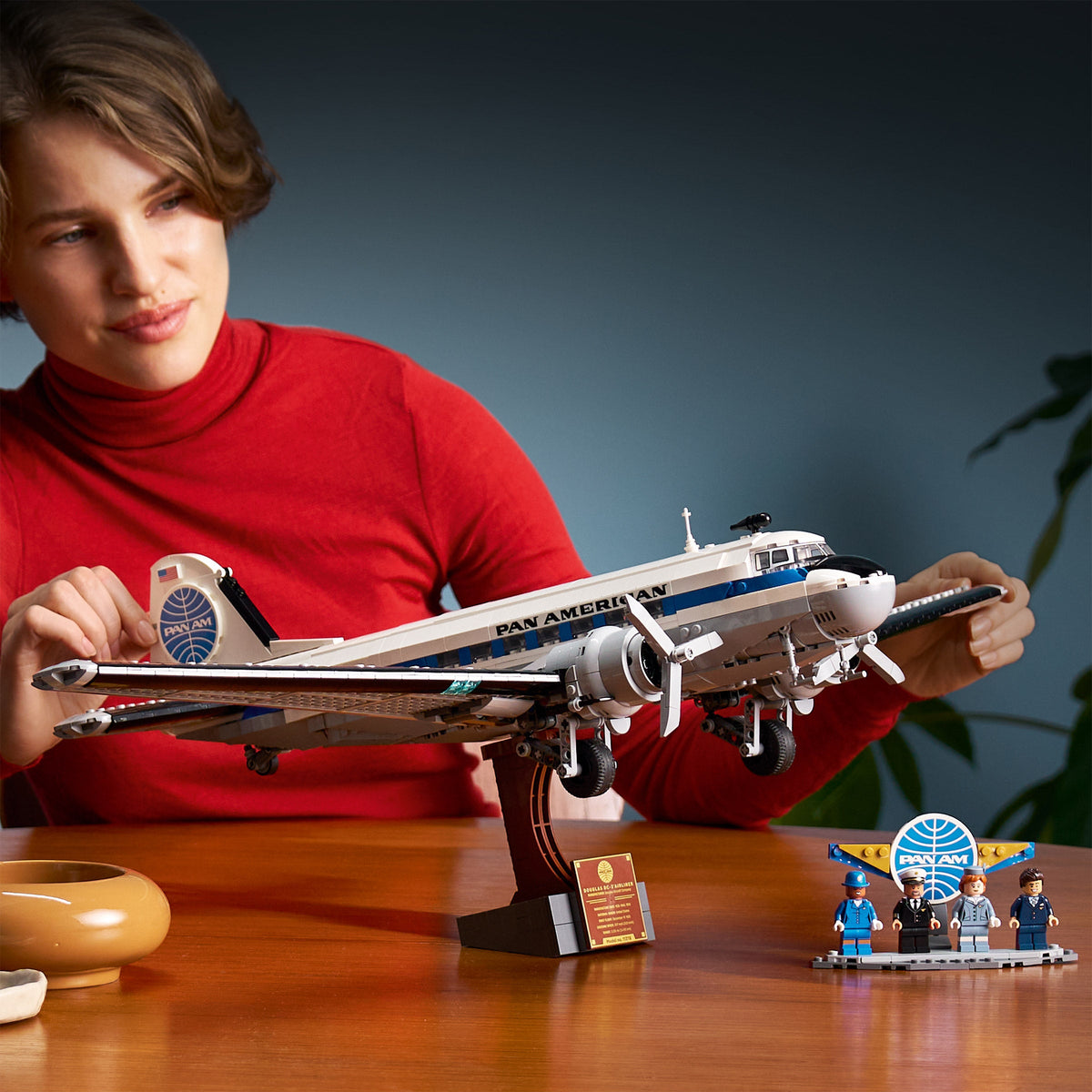 LEGO Icons Douglas DC-3 Pan Am Airliner 11378 1903-Piece Set