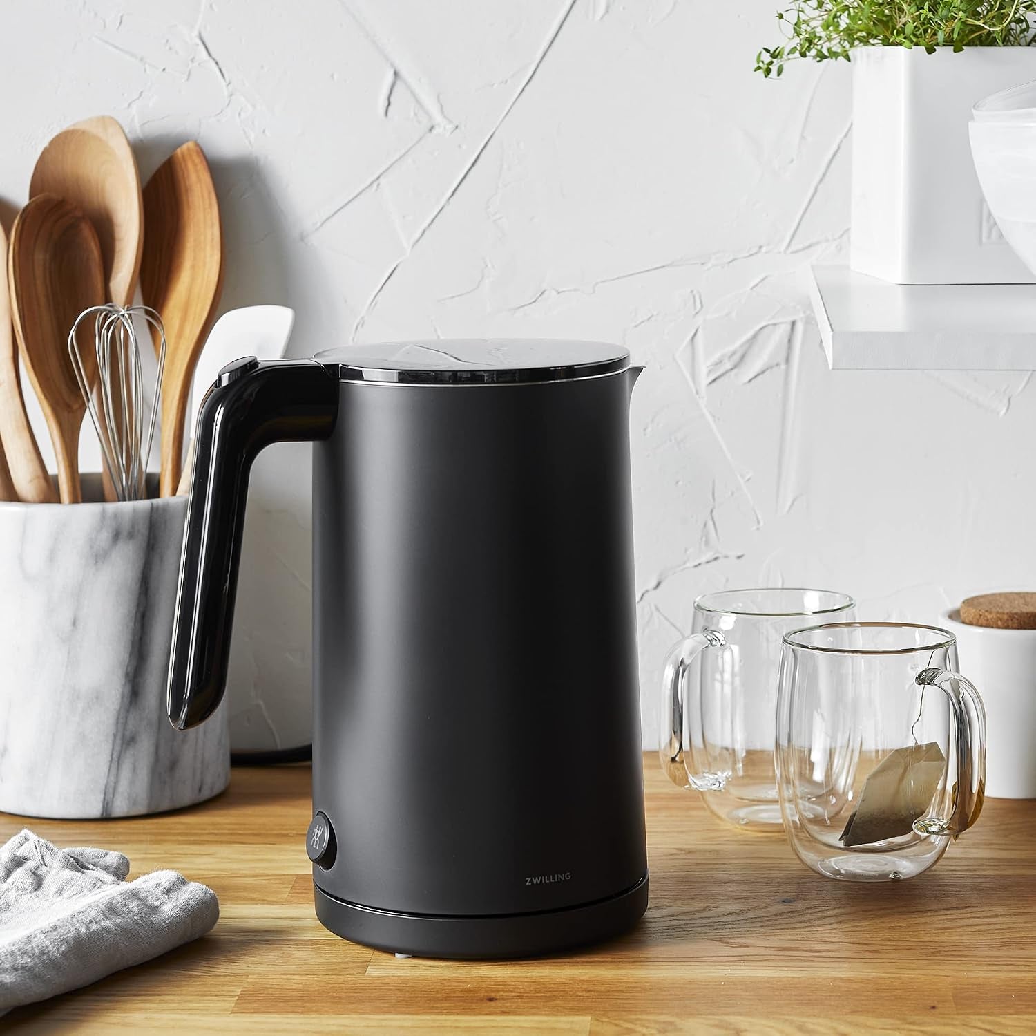 Enfinigy Cool Touch Electric Kettle, 1-Liter Cordless Hot Water & Tea Kettle, Fast Boil, Double-Walled Stainless Steel, Black
