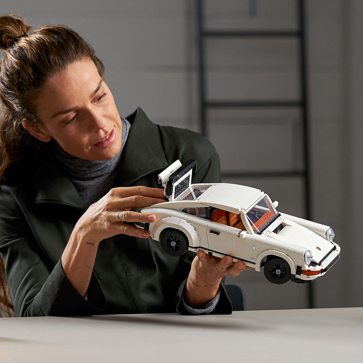 LEGO Icons Porsche 911 10295 Building Kit 1458-Piece